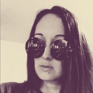 Meet your Posher, Sadiya